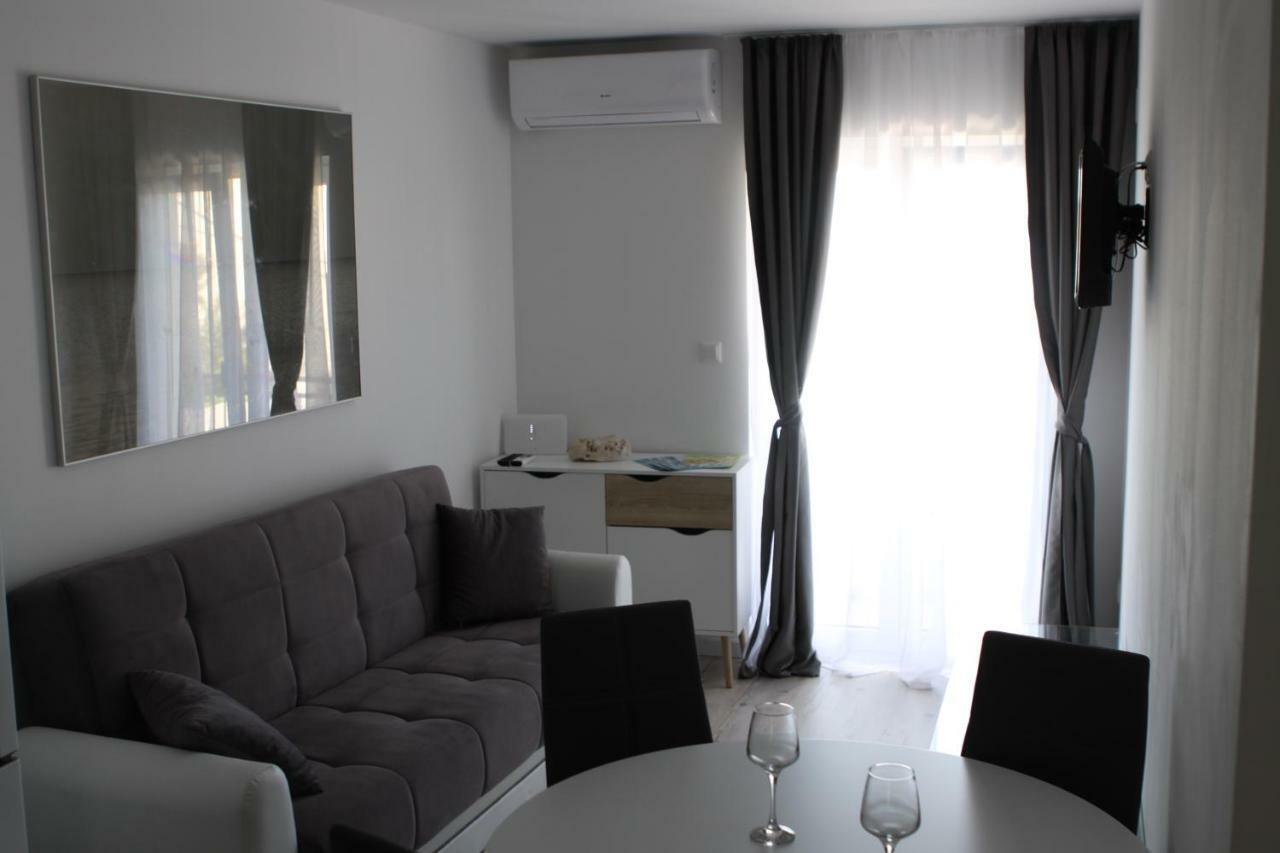 חוואר Apartments Sunset מראה חיצוני תמונה