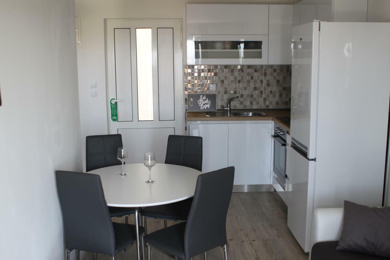 חוואר Apartments Sunset מראה חיצוני תמונה