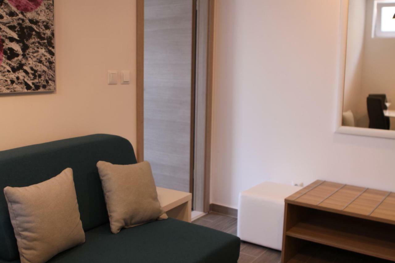 חוואר Apartments Sunset מראה חיצוני תמונה