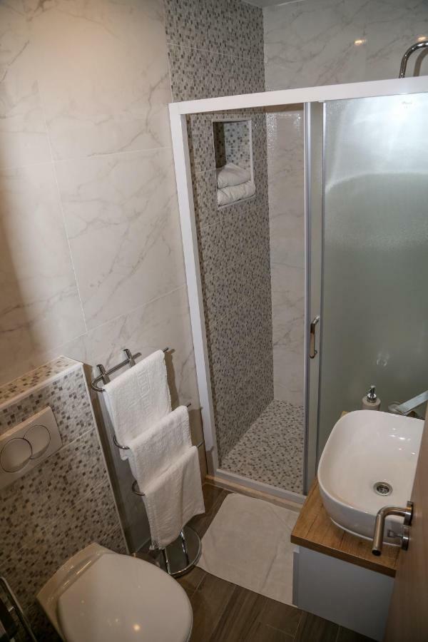 חוואר Apartments Sunset מראה חיצוני תמונה