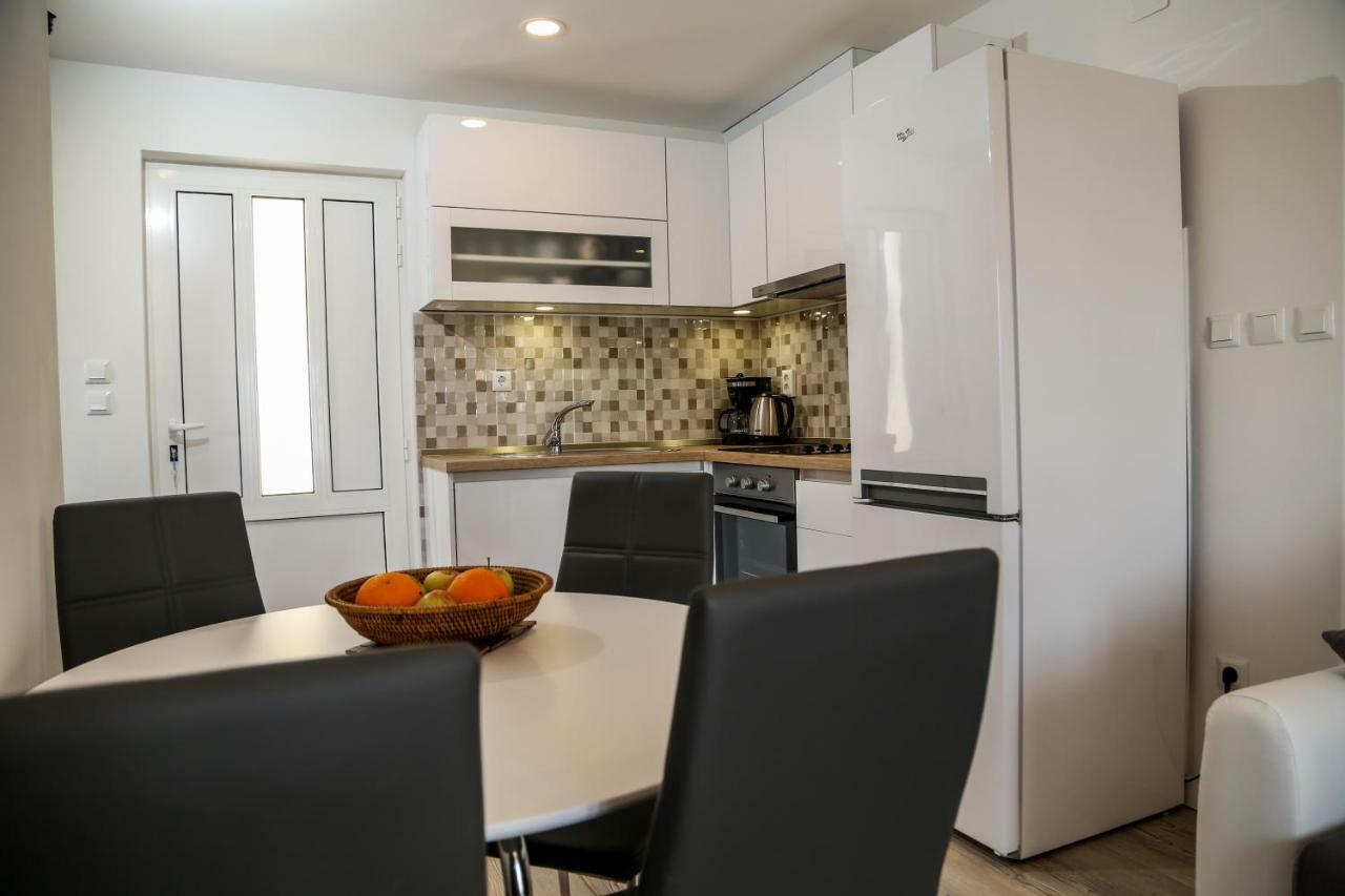 חוואר Apartments Sunset מראה חיצוני תמונה